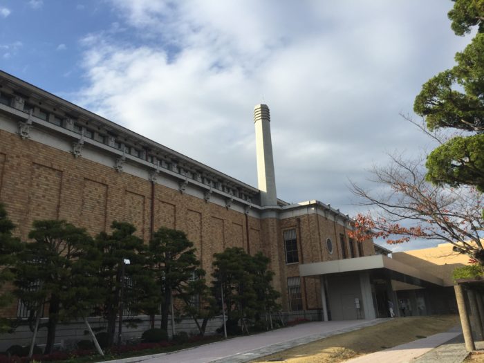京都市京セラ美術館(旧京都市美術館)の裏側