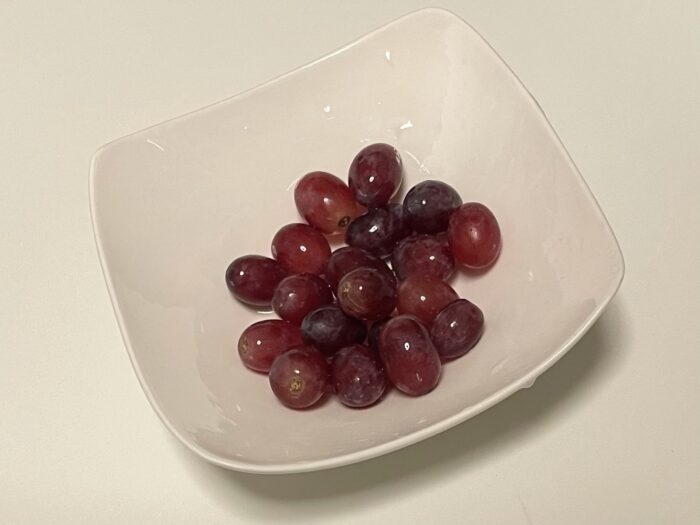 レッドシードレスが人気の食べやすいブドウ。